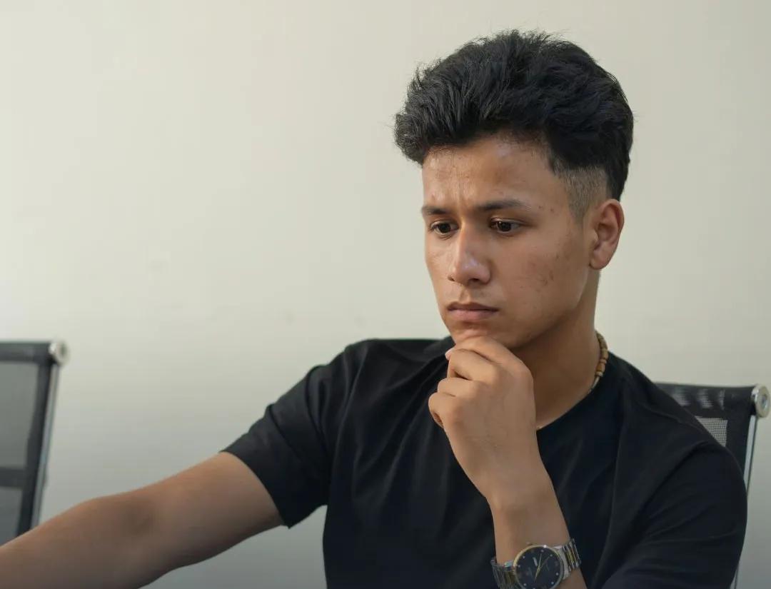 A student thinking through an edit